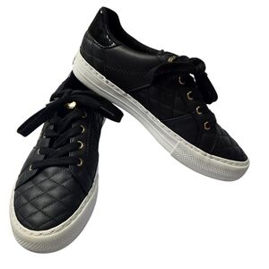GUESS Women's Loven Sneakers